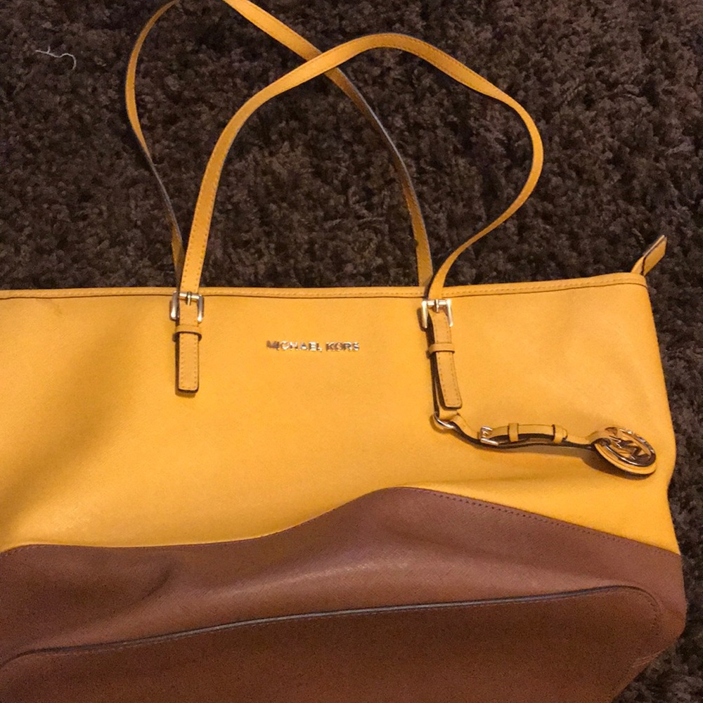 Michael Kors purse